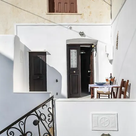 Traditional Castle House Holiday home